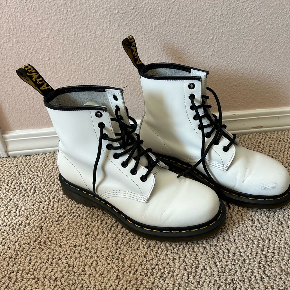 Dr. Marten White Leather Lace-Up Boots